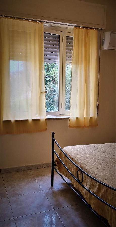 Delle Rose Bed & Breakfast Cefalu Bagian luar foto