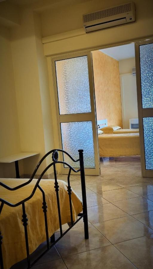 Delle Rose Bed & Breakfast Cefalu Bagian luar foto