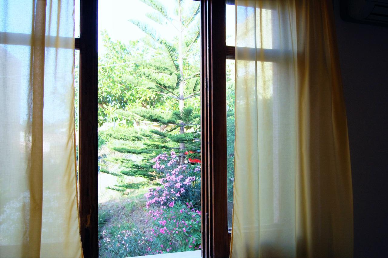 Delle Rose Bed & Breakfast Cefalu Bagian luar foto