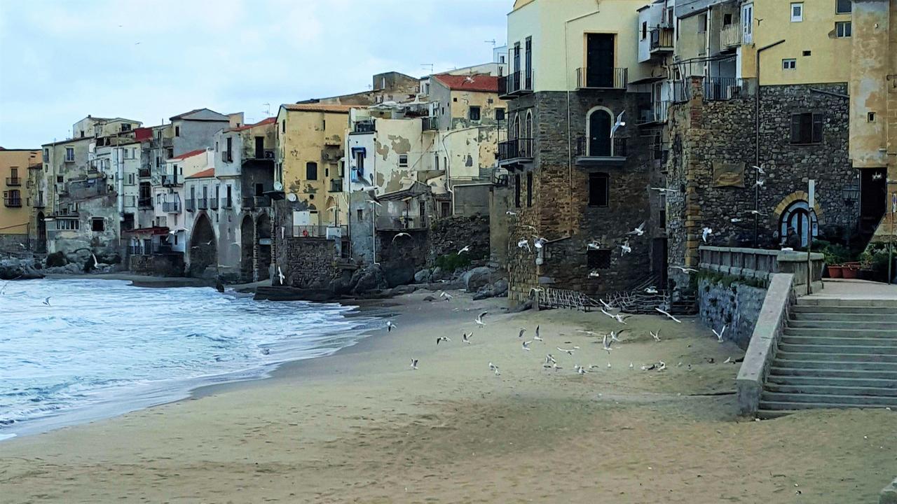 Delle Rose Bed & Breakfast Cefalu Bagian luar foto
