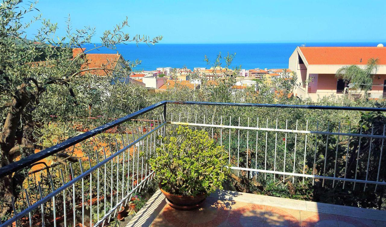 Delle Rose Bed & Breakfast Cefalu Bagian luar foto
